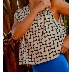 Free People Movement Geometric Print Crop Top Sleeveless Size L Made in/Guatemal